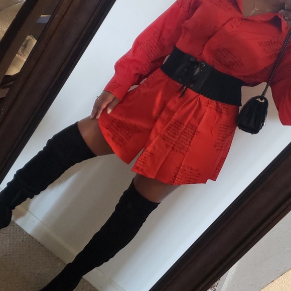 Gorgeous Red🌹Handwriting Pleated Shirt Dress - Picture 3 of 8